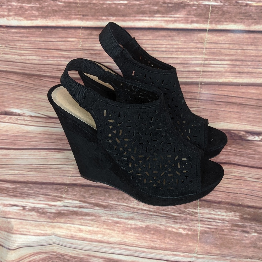 Chinese laundry wedges